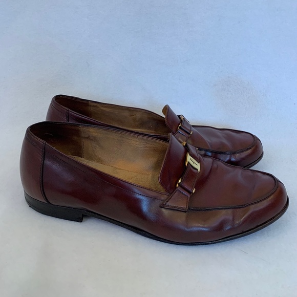 Ferragamo Classic Loafer Slip Ons 9.5 Burgundy main image 4